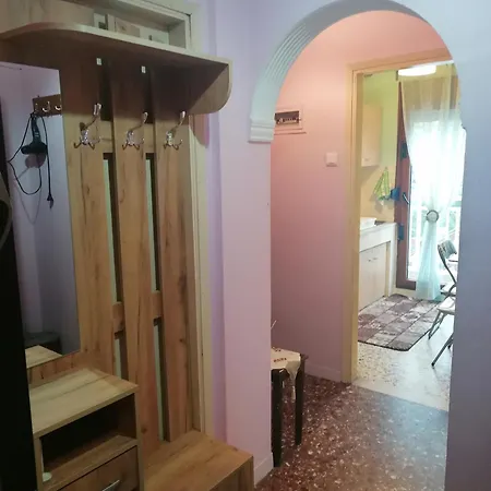 Domna's Peraía